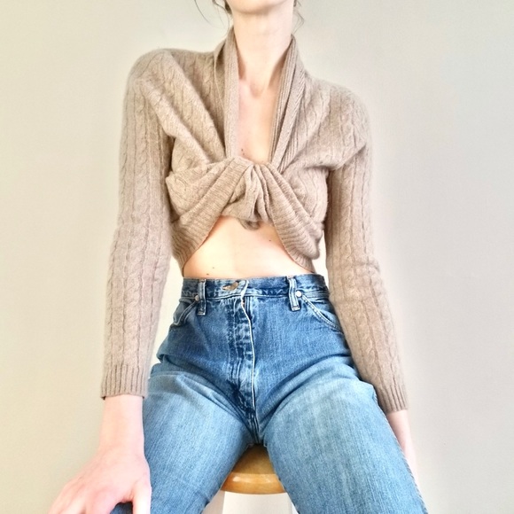 SOLD ON MERCARI - Picture 3 of 7